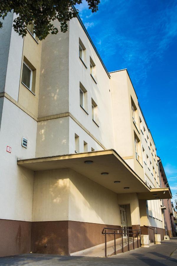 Danubius Szallo Komárno Dış mekan fotoğraf